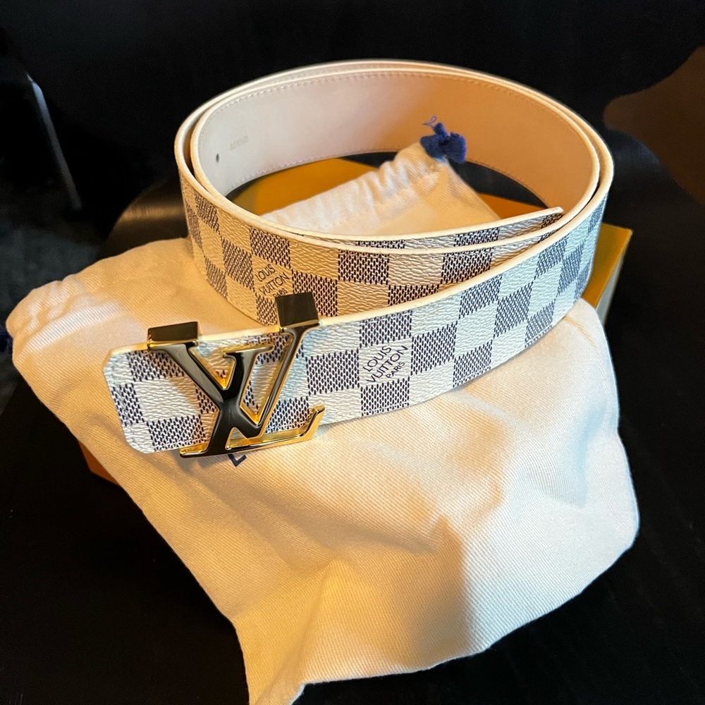 LV Damier Initiales Unisex belt 100cm